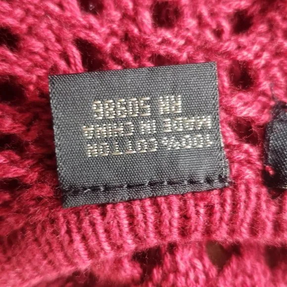 EUC Lightweight open weave women's red sweater - Picture 5 of 8